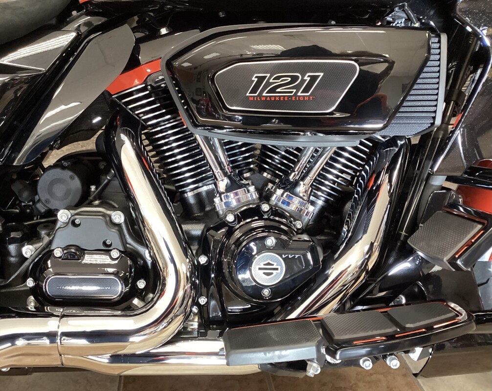 2024 Harley-Davidson CVO Road Glide Legendary Orange - Photo 5