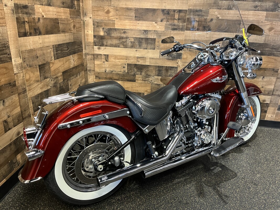 2010 Harley-Davidson Softail Deluxe Red Hot Sunglo FLSTN - Photo 3