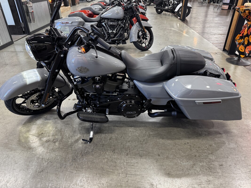2025 Harley-Davidson Road King Special FLHRXS - Photo 8