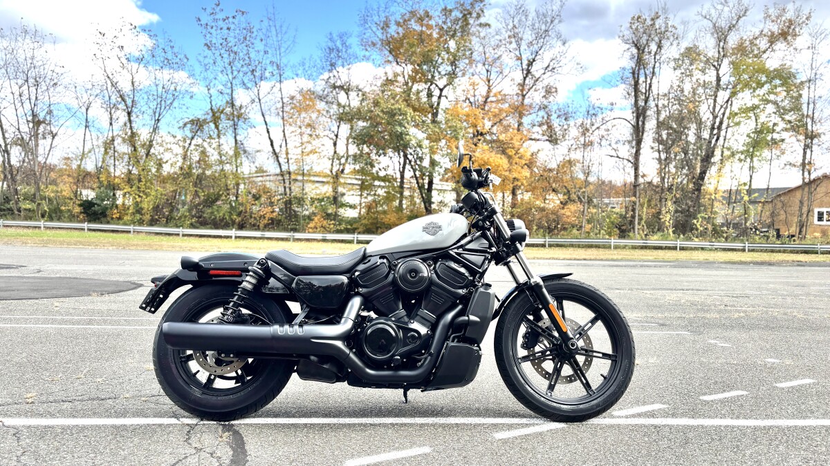 RH975 2025 Nightster - Photo 2