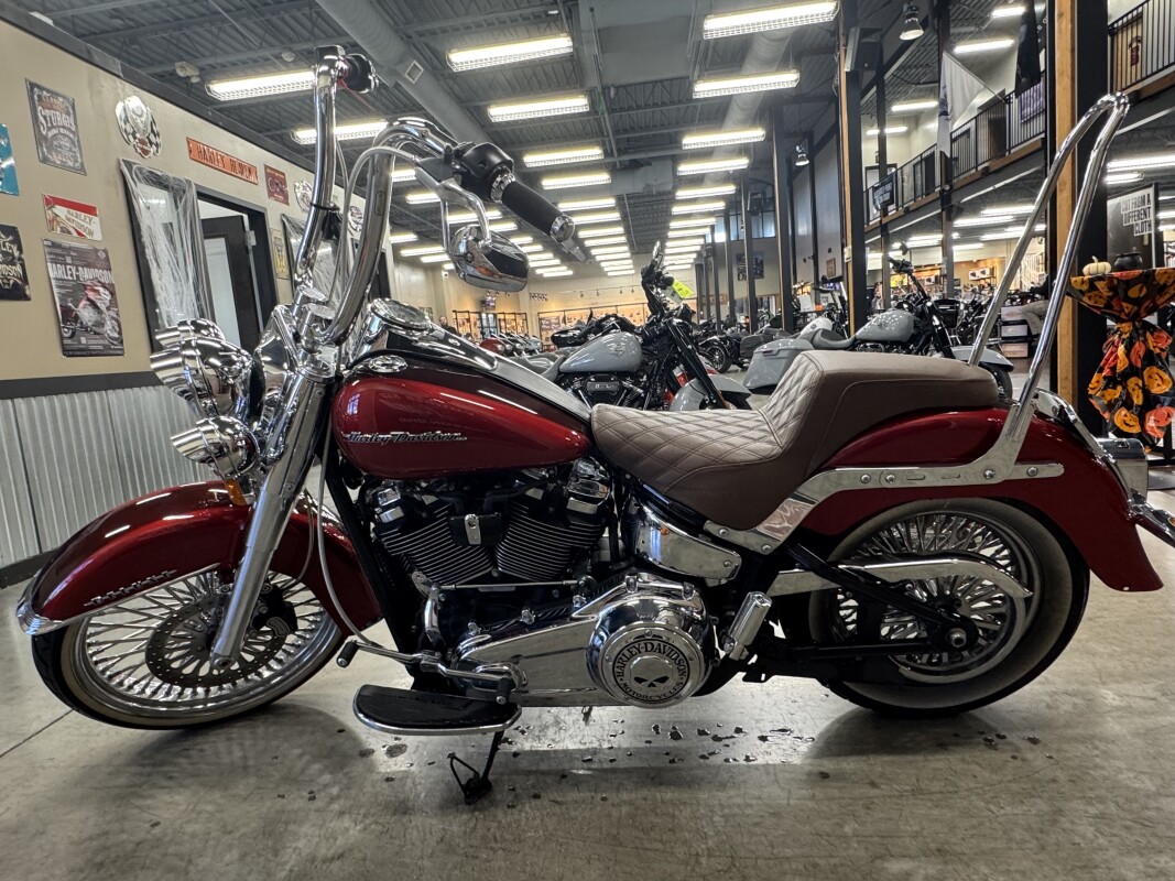 2018 Harley-Davidson Deluxe FLDE - Photo 9