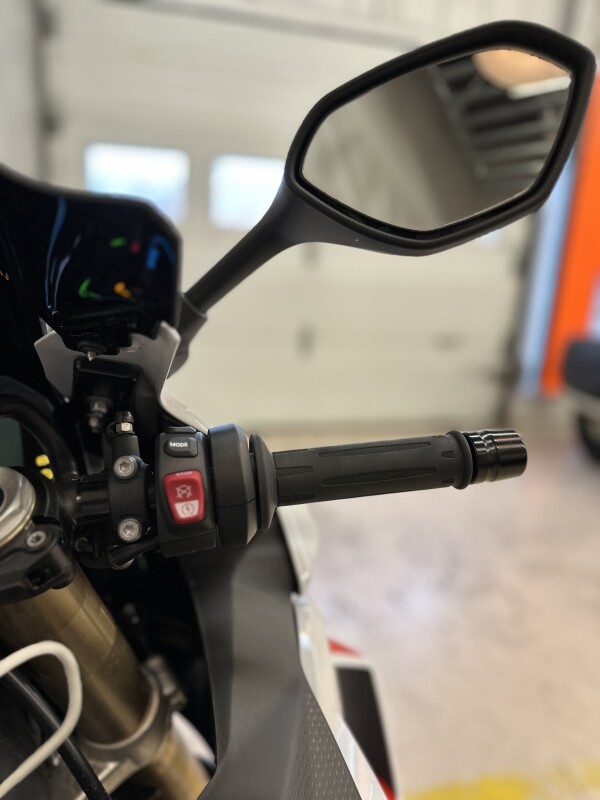 2025 BMW S 1000 RR Light White/M Motorsport - Photo 9