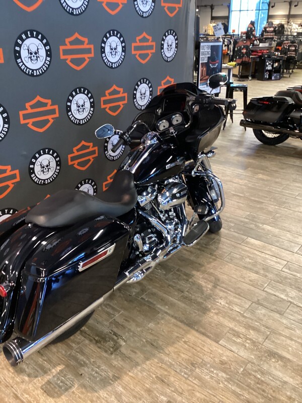 FLTRX 2023 Road Glide - Photo 3