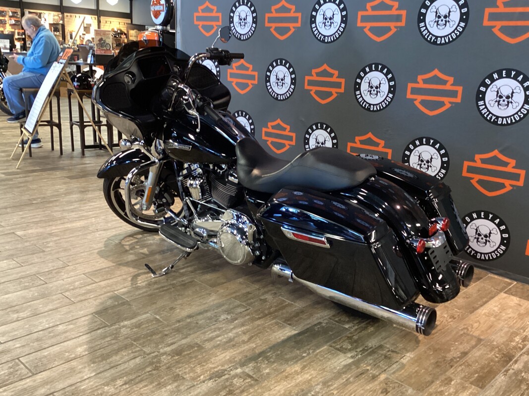 FLTRX 2023 Road Glide - Photo 8