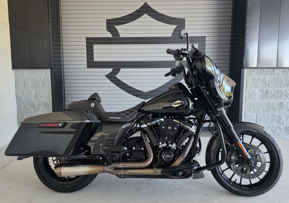 2018 Harley-Davidson Street Glide Special