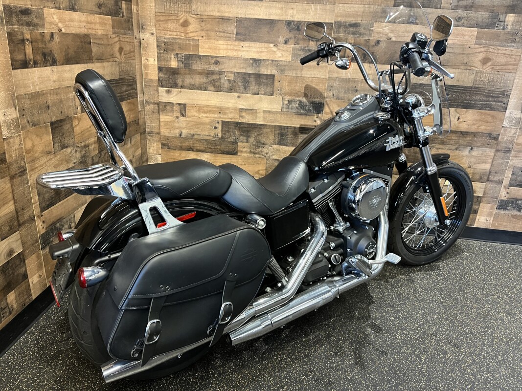2017 Harley-Davidson Street Bob Vivid Black FXDB103 - Photo 3