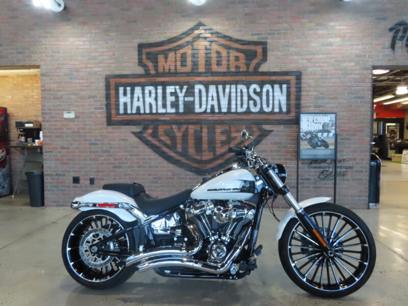 2024 Harley-Davidson® Breakout™ 117 FXBR