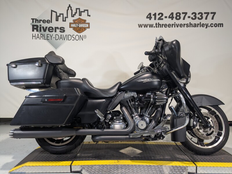 2013 Harley-Davidson® Street Glide® Black Denim