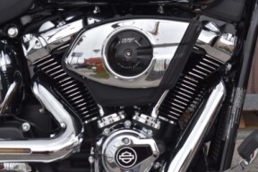 2025 Harley-Davidson® Breakout® FXBR thumb 3