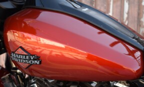 2025 Harley-Davidson® Street Glide® FLHX thumb 3