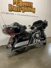 2012 Harley-Davidson® Electra Glide® Ultra Limited thumb 3