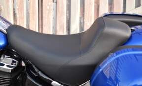 2025 Harley-Davidson® Low Rider® ST FXLRST thumb 2
