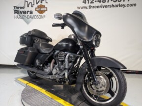 2013 Harley-Davidson® Street Glide® Black Denim thumb 3