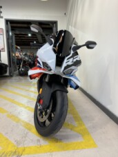 2025 BMW S 1000 RR Light White/M Motorsport thumb 2