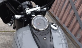 2025 Harley-Davidson® Heritage Classic FLHC thumb 0
