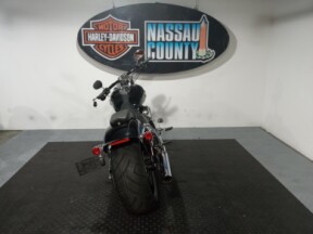 2014 Harley-Davidson® Breakout® - Vivid Black thumb 1