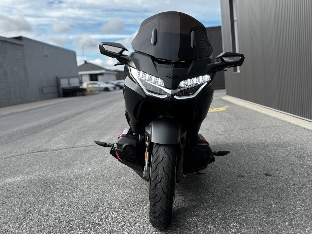 2020 Honda Gold Wing Matte Black Metallic - Photo 6