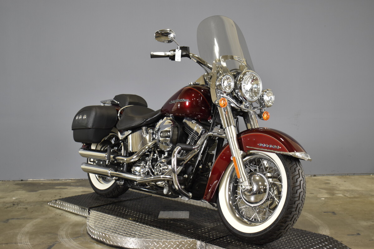 2016 Harley-Davidson Softail Deluxe FLSTN - Photo 2