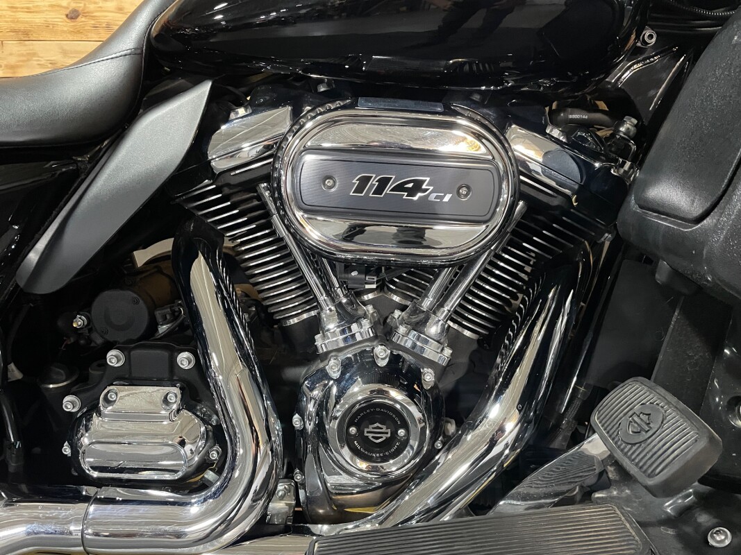 Harley-Davidson Street Glide Special 2023 FLHXS VIVID BLACK - Photo 2