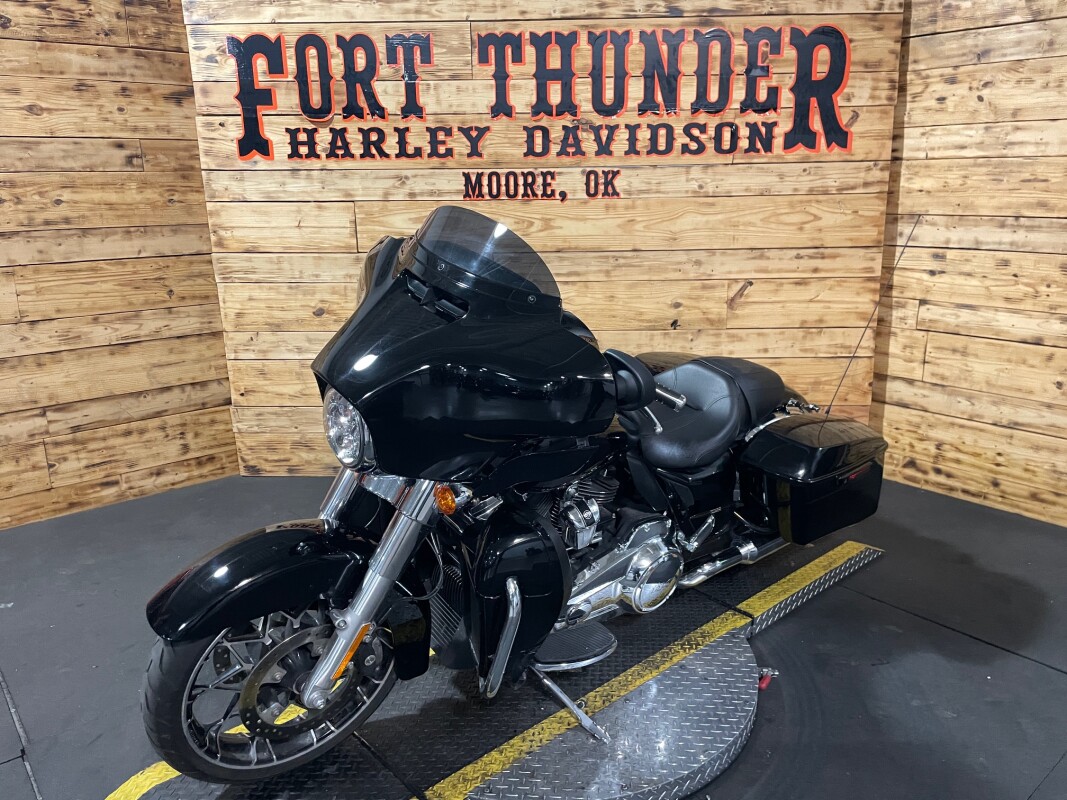 Harley-Davidson Street Glide Special 2023 FLHXS VIVID BLACK - Photo 7