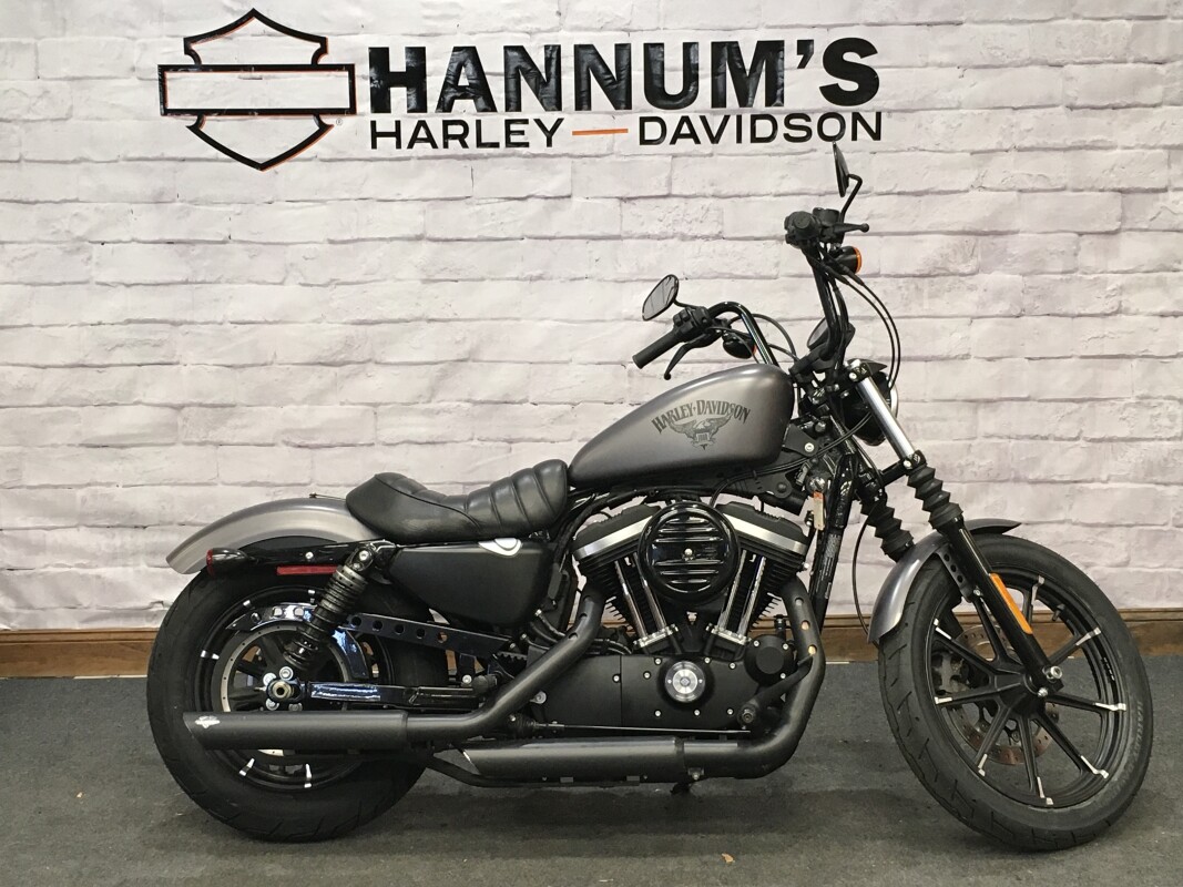 2017 Harley-Davidson Iron 883 Charcoal Denim XL883N