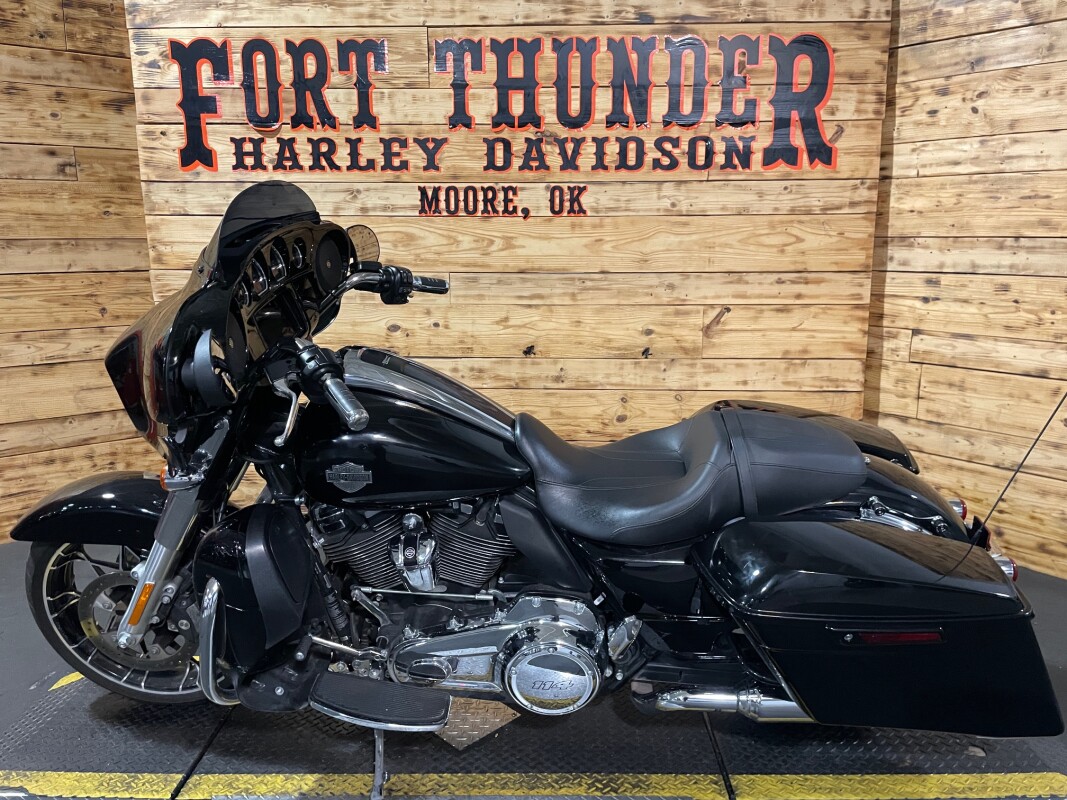 Harley-Davidson Street Glide Special 2023 FLHXS VIVID BLACK - Photo 8