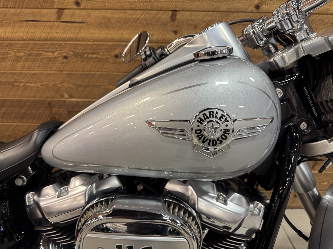 2020 Harley-Davidson Fat Boy 114 Barracuda Silver FLFBS - Photo 2