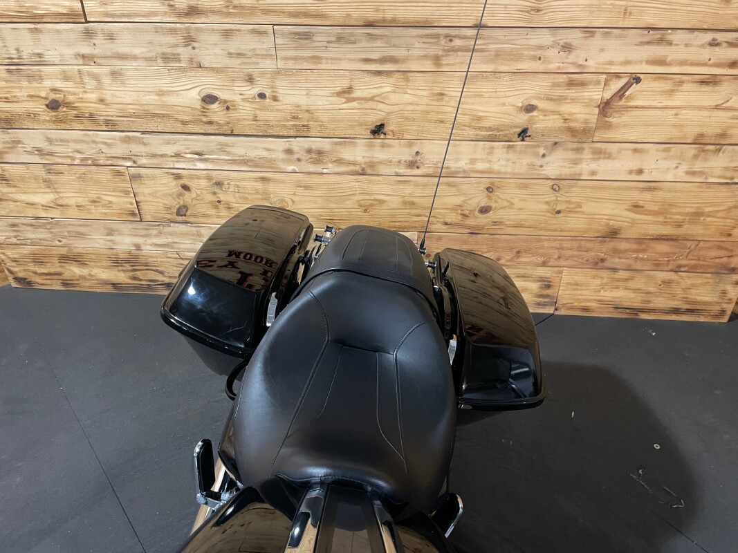 Harley-Davidson Street Glide Special 2023 FLHXS VIVID BLACK - Photo 6