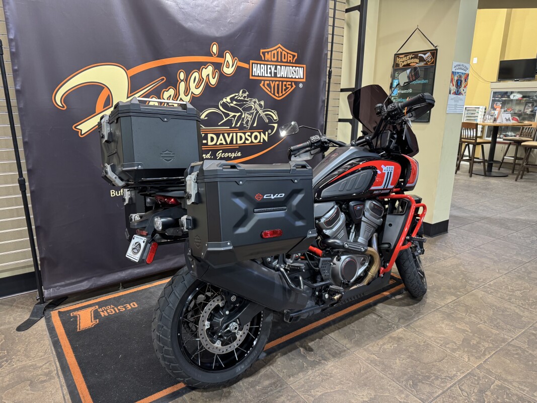2024 Harley-Davidson CVO Pan America Legendary Orange - Photo 2