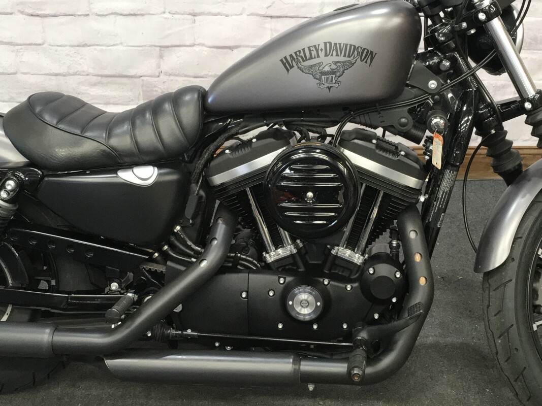 2017 Harley-Davidson Iron 883 Charcoal Denim XL883N - Photo 3