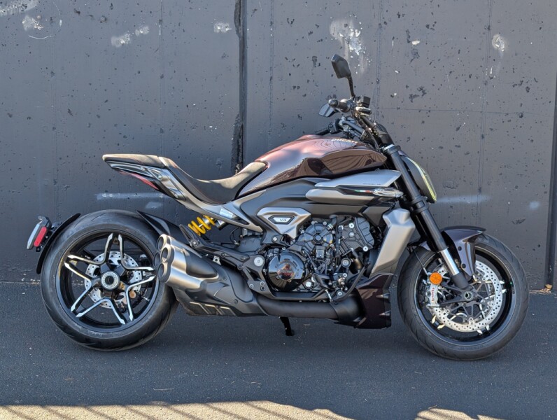 2026 Ducati XDiavel V4