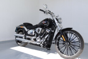 2025 Harley-Davidson® Breakout™ Midnight Firestorm thumb 2