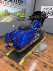 2025 Harley-Davidson® Street Glide™ BLUE BURST thumb 0