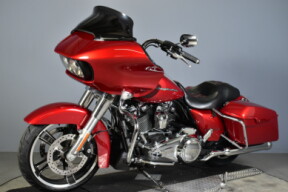 2019 Harley-Davidson® Road Glide® FLTRX thumb 0