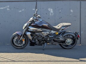 2026 Ducati XDiavel V4 thumb 1