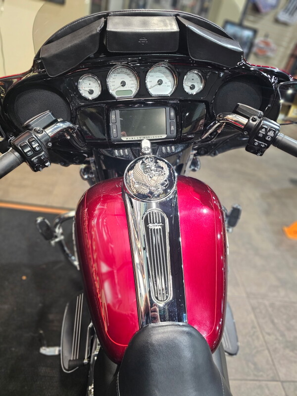 2016 Harley-Davidson Street Glide Special Velocity Red Sunglo - Photo 6