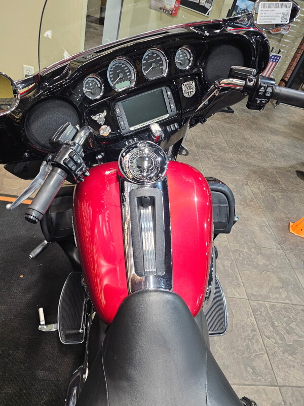 2018 Harley-Davidson Ultra Limited WKDRED/TWTDCHRY W/PINSTRIPE - Photo 6