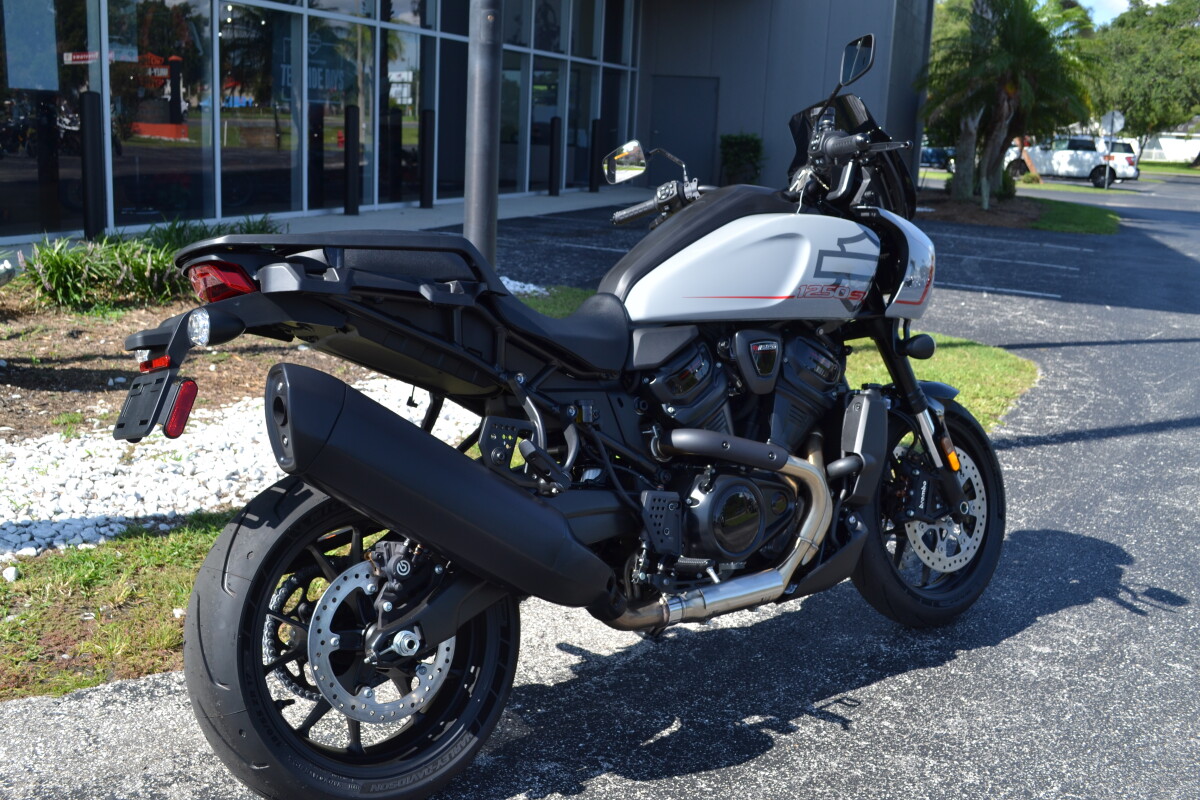 2025 Harley-Davidson Pan America 1250 ST - RA1250ST - Photo 6