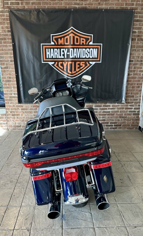 2019 Harley-Davidson Road Glide Ultra FLTRU Midnight Blue/Barracuda Silver - Photo 6