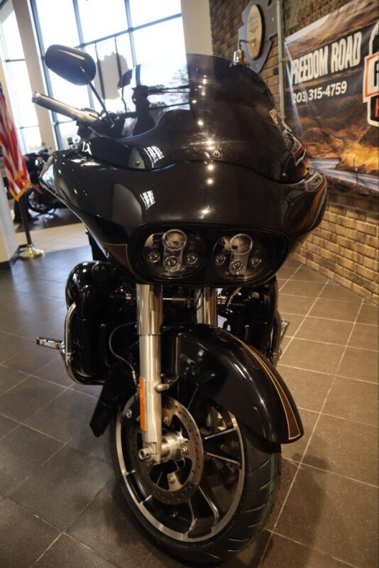 2012 Road Glide Ultra (FLTRU) - Photo 4