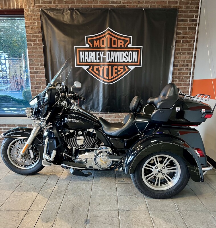 2015 Tri Glide Ultra Classic Black - Photo 5