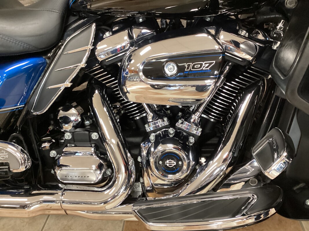 2018 Harley-Davidson Ultra Limited Legend Blue/Vivid Black - Photo 5