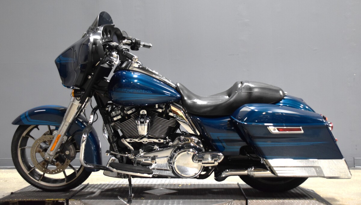 Used 2020 Street Glide in undefined | Harley-Davidson USA