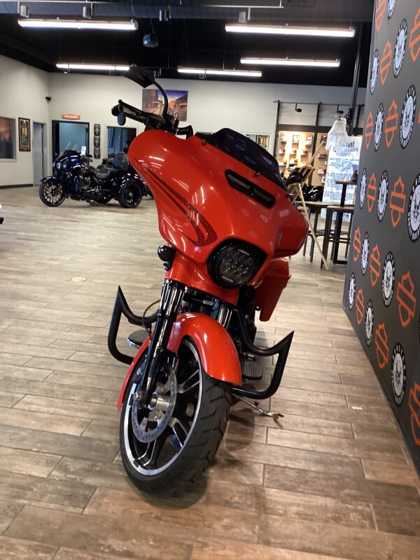 FLHXS 2017 Street Glide Special - Photo 2