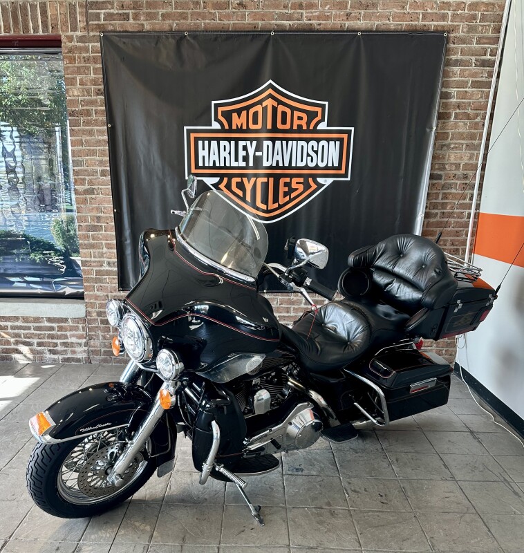 2001 Ultra Classic Electra Glide Black - Photo 4