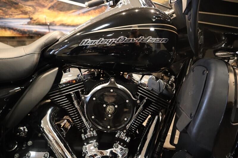 2012 Road Glide Ultra (FLTRU) - Photo 5