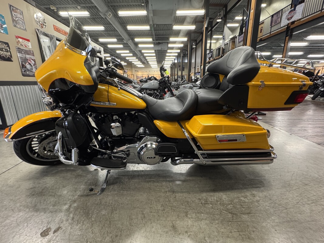 2013 Harley-Davidson Electra Glide Ultra Limited FLHTK - Photo 9