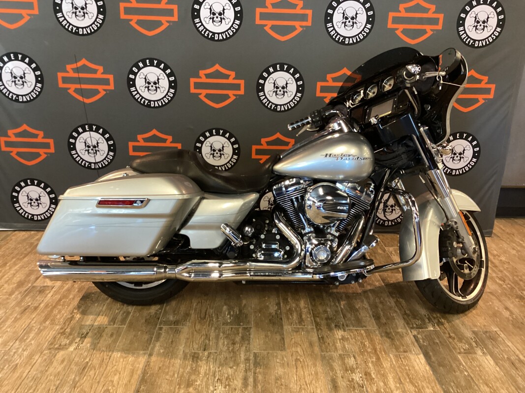 FLHXS 2015 Street Glide Special