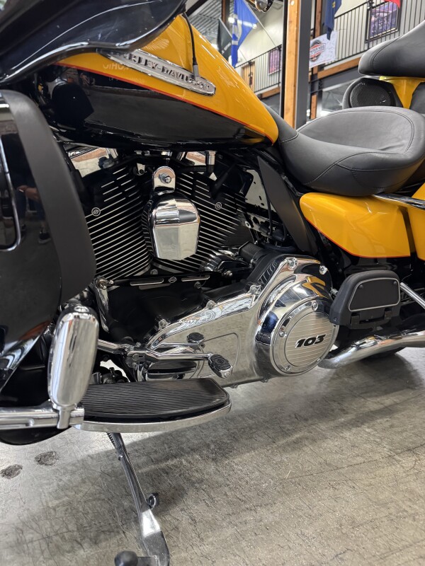 2013 Harley-Davidson Electra Glide Ultra Limited FLHTK - Photo 10