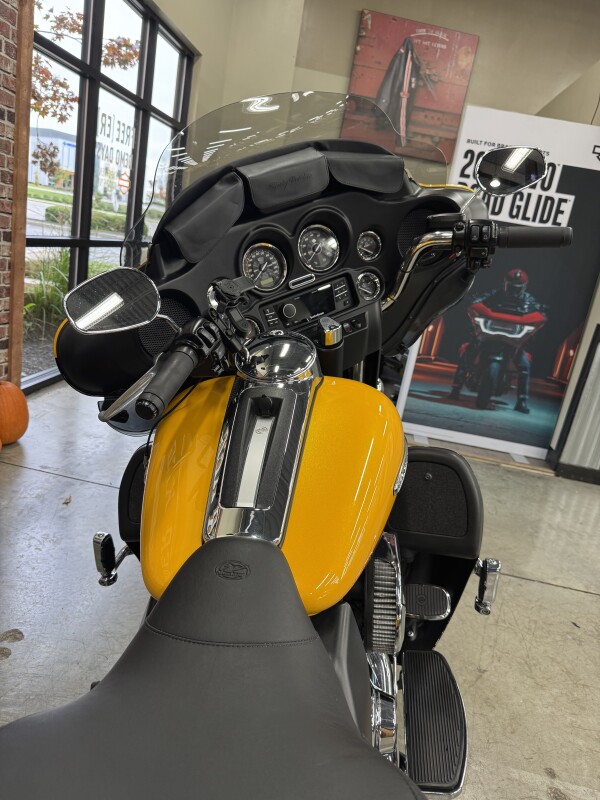 2013 Harley-Davidson Electra Glide Ultra Limited FLHTK - Photo 3